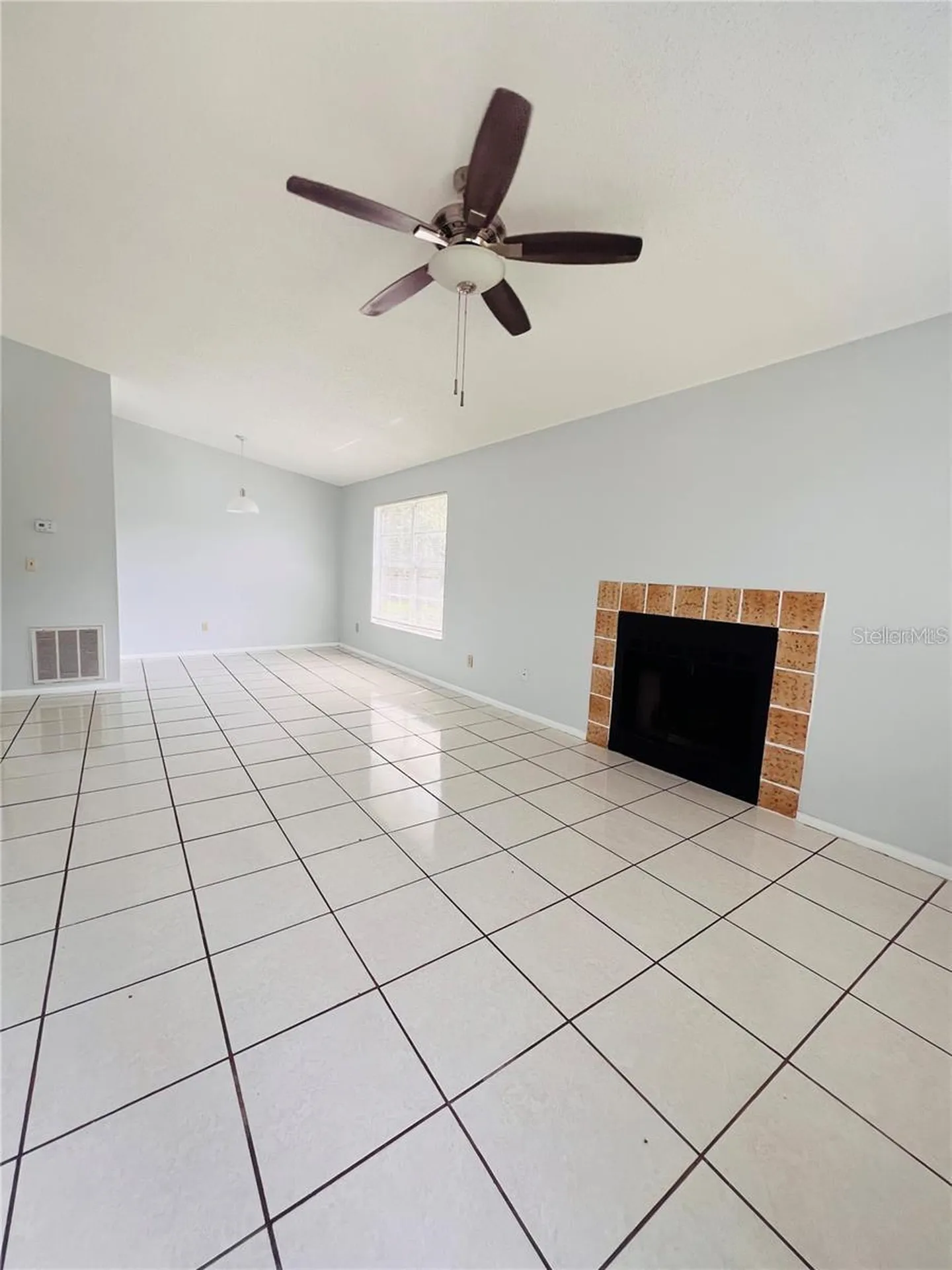 4013 Dream Oak Place Tampa FL 33613