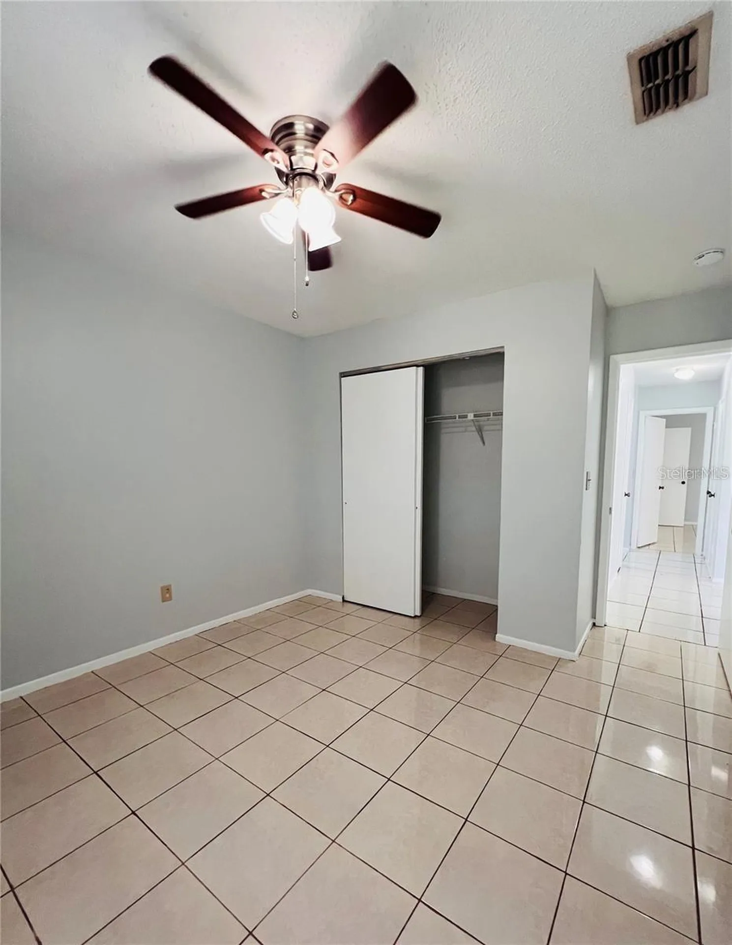 4013 Dream Oak Place Tampa FL 33613