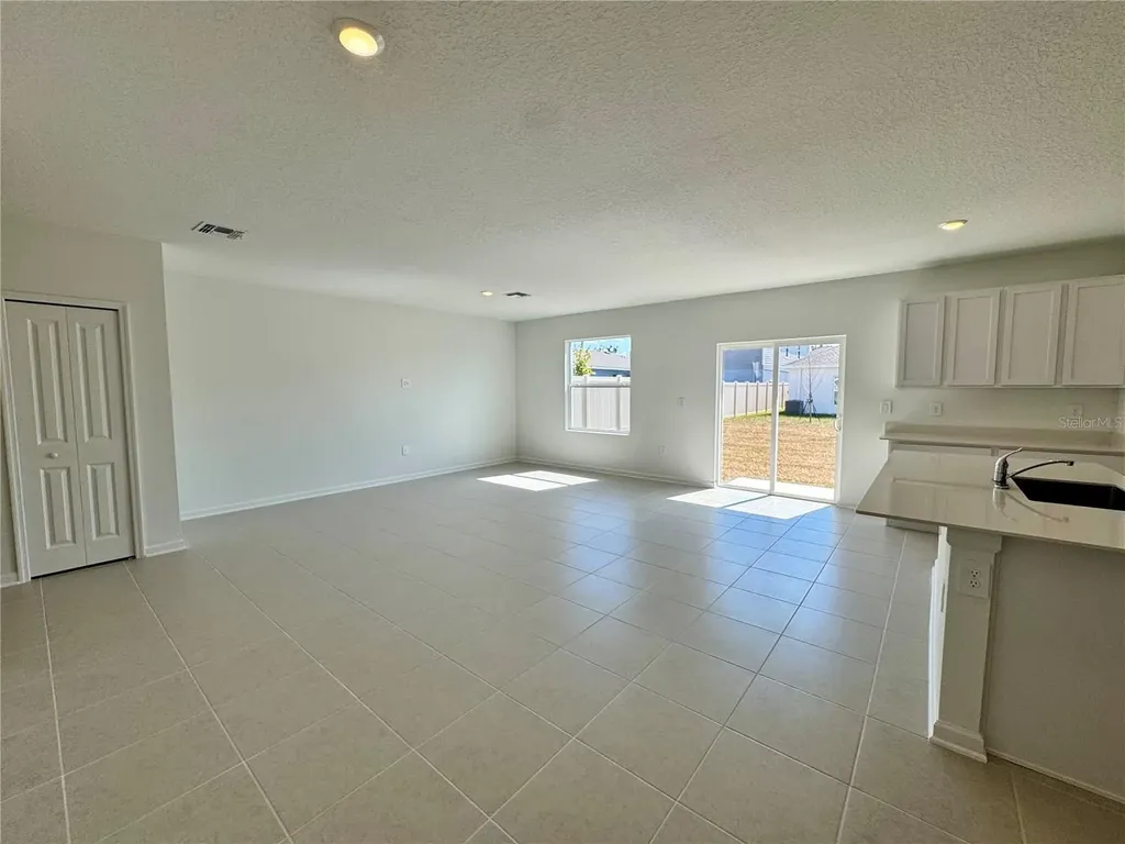 405 Kayden Cove Winter Haven FL 33884