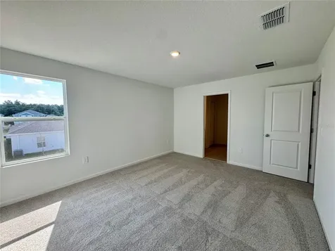405 Kayden Cove Winter Haven FL 33884
