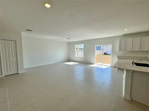 405 Kayden Cove Winter Haven FL 33884