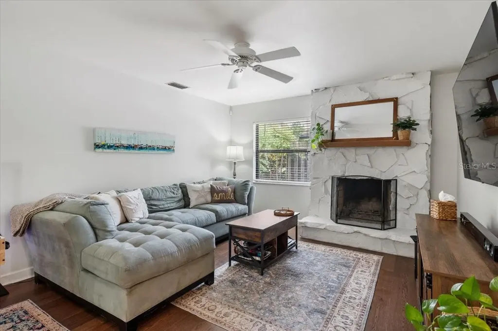 4346 Meadowland Circle Sarasota FL 34233