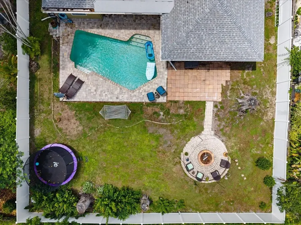 4346 Meadowland Circle Sarasota FL 34233