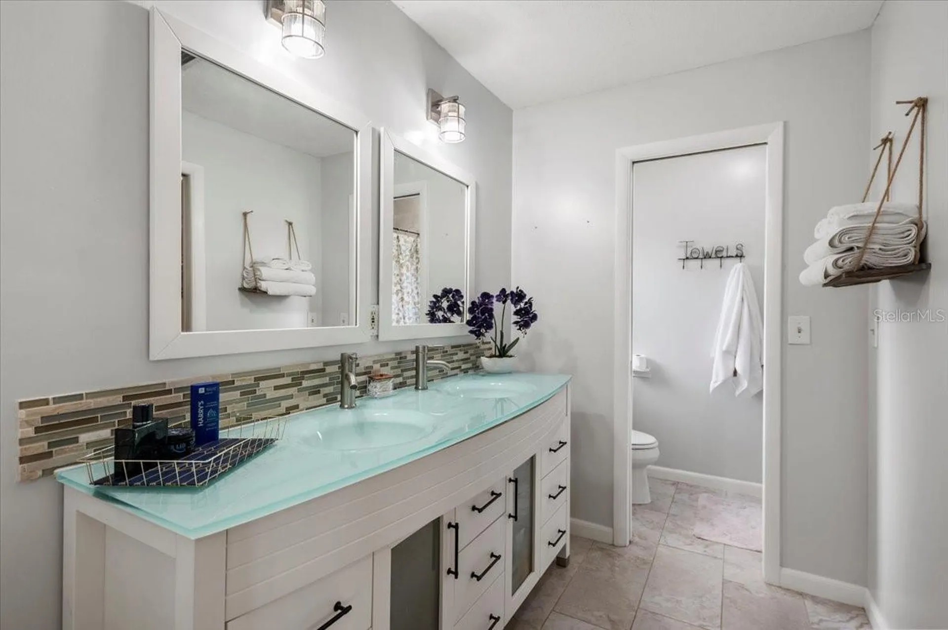 4346 Meadowland Circle Sarasota FL 34233