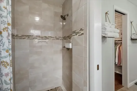 4346 Meadowland Circle Sarasota FL 34233