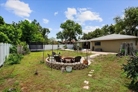 4346 Meadowland Circle Sarasota FL 34233