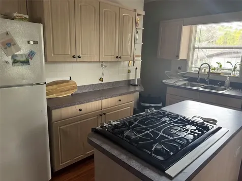 6408 N Highland Avenue Tampa FL 33604
