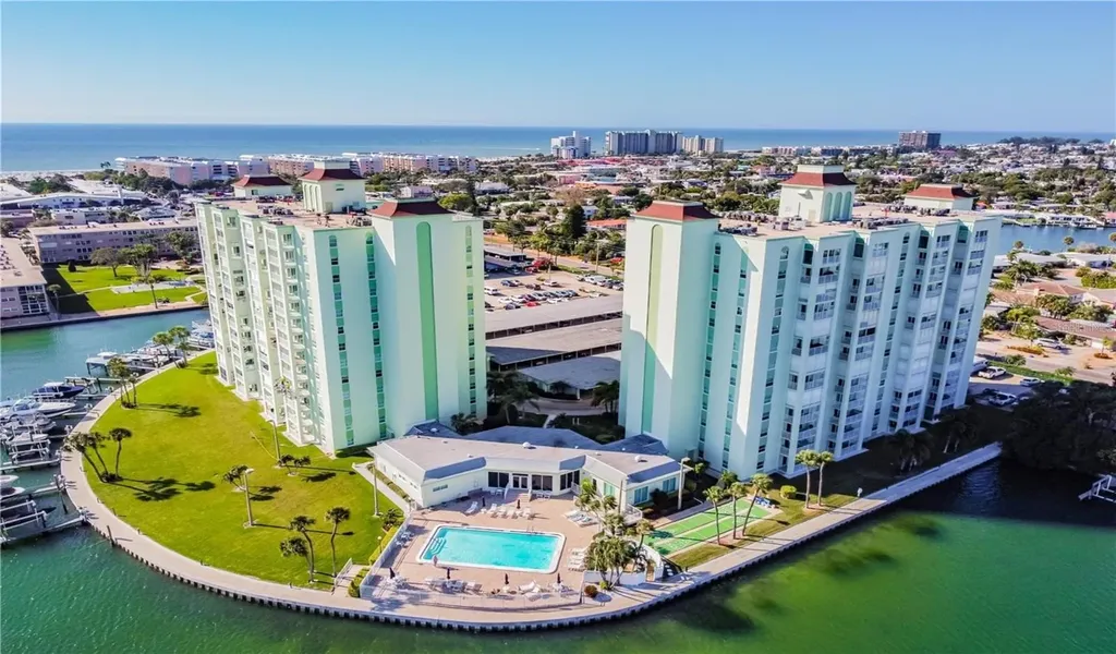 400 64th Avenue St Pete Beach FL 33706