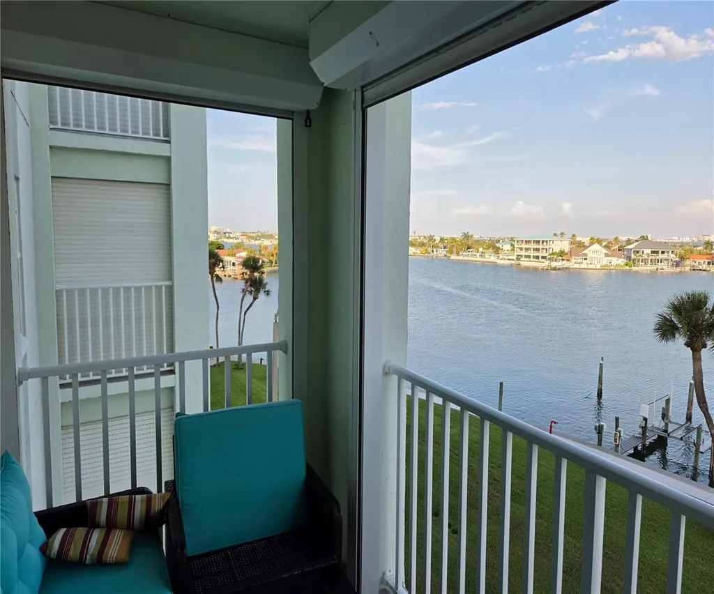 400 64th Avenue St Pete Beach FL 33706