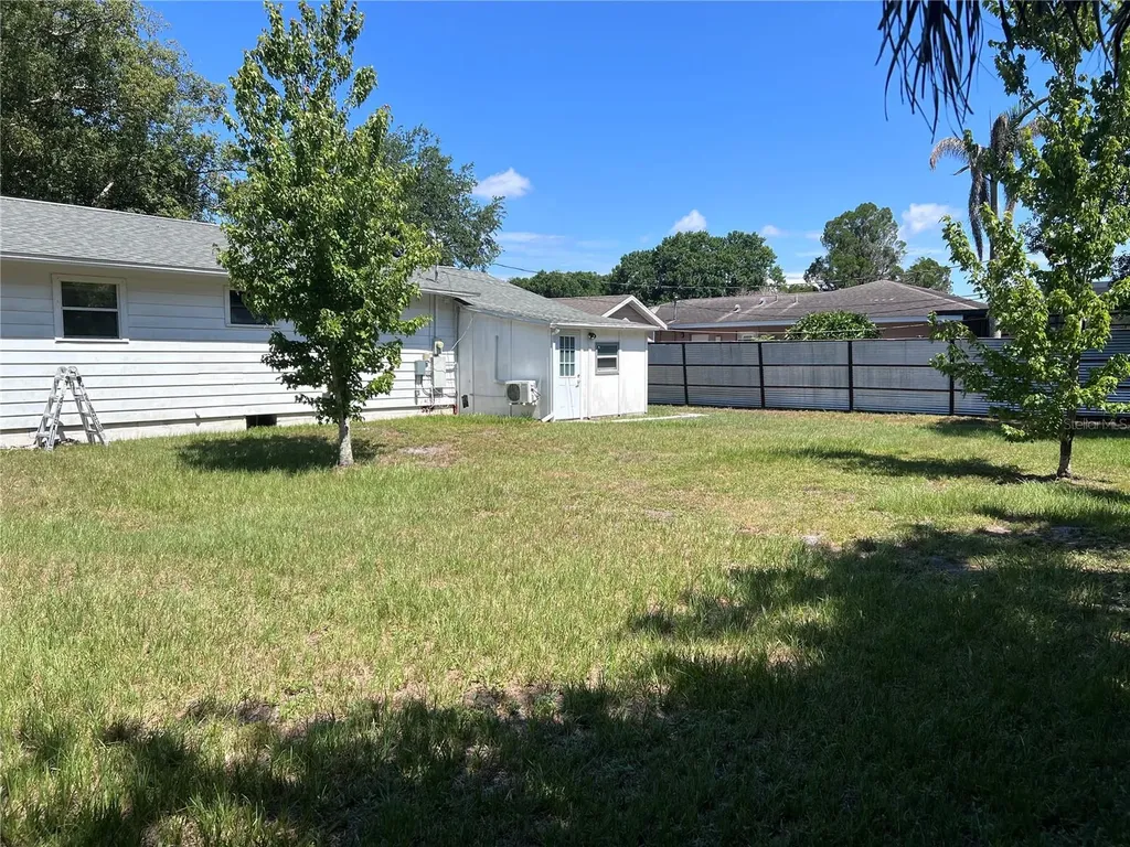 225 Mississippi Avenue St Cloud FL 34769