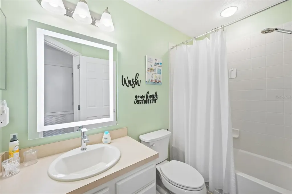 9120 Camden Gardens Street Orlando FL 32827