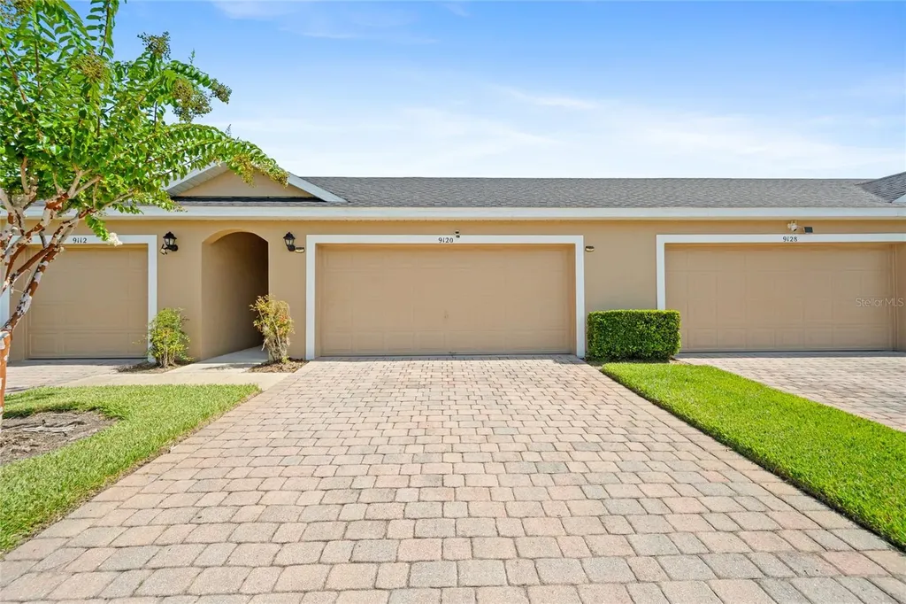 9120 Camden Gardens Street Orlando FL 32827