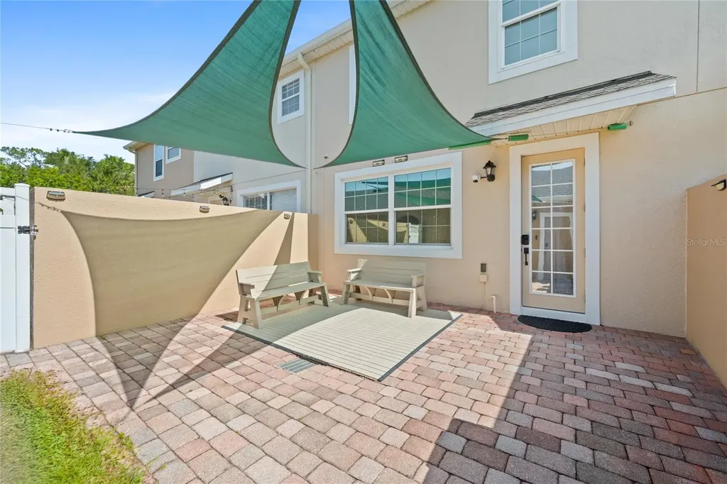 9120 Camden Gardens Street Orlando FL 32827