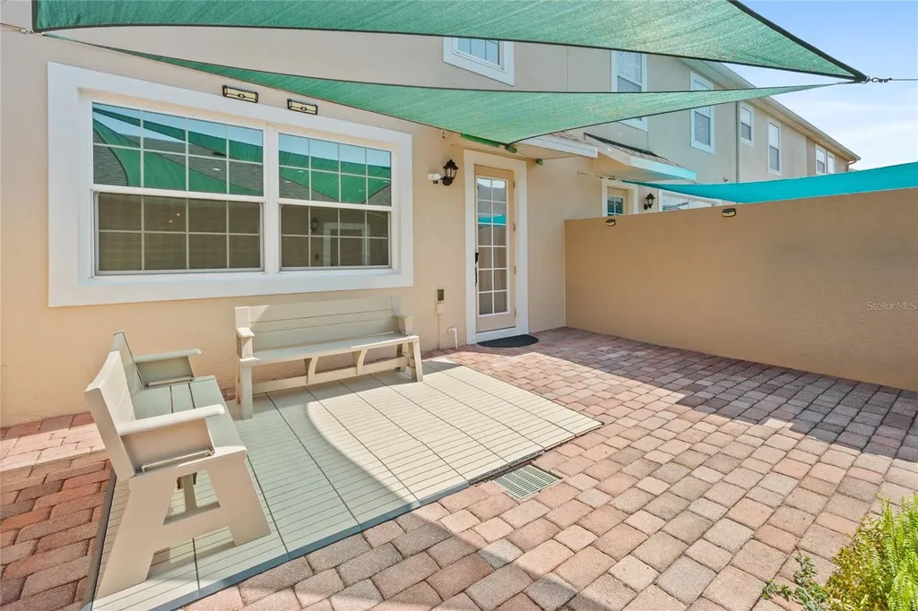 9120 Camden Gardens Street Orlando FL 32827