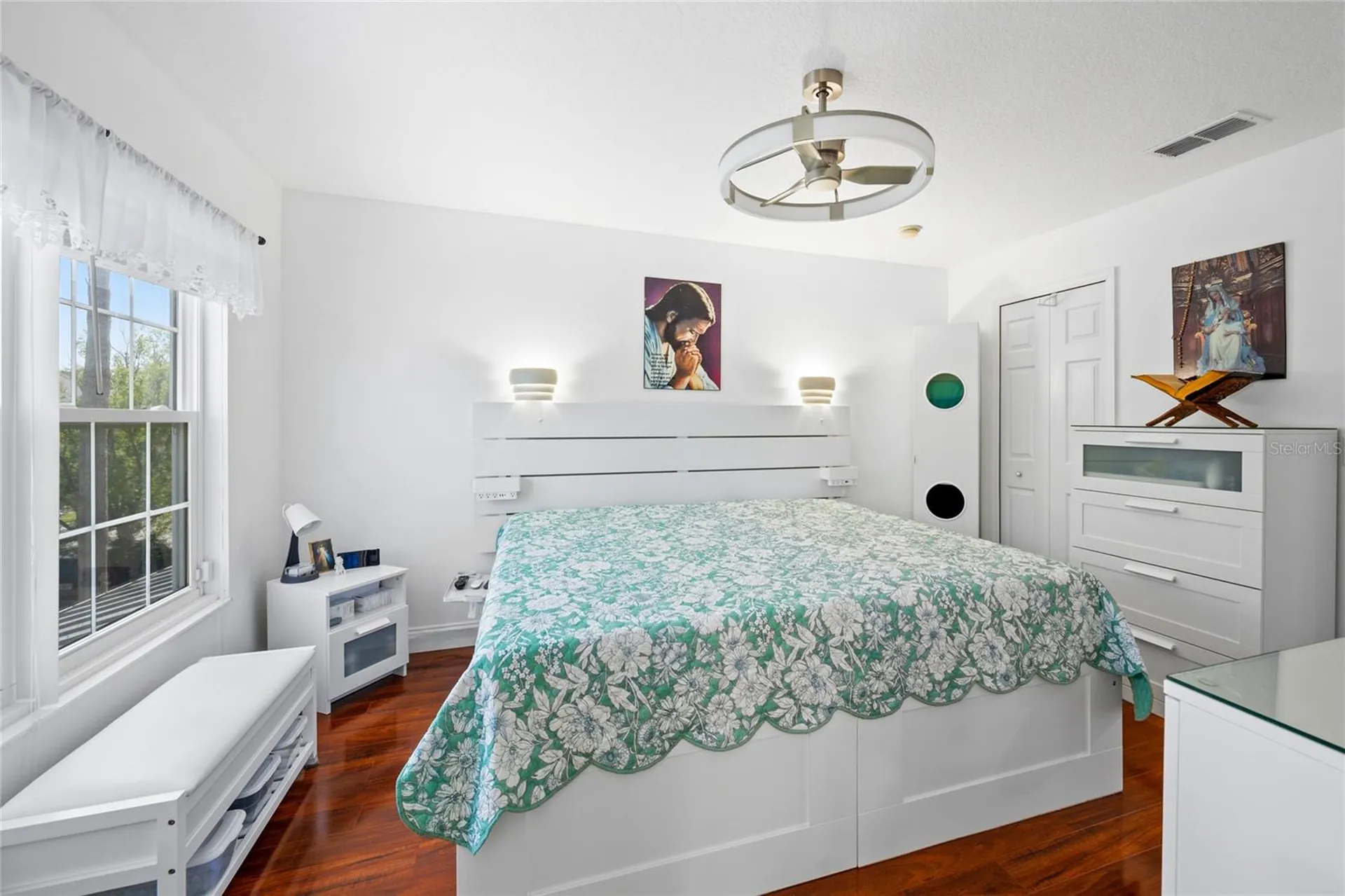 9120 Camden Gardens Street Orlando FL 32827