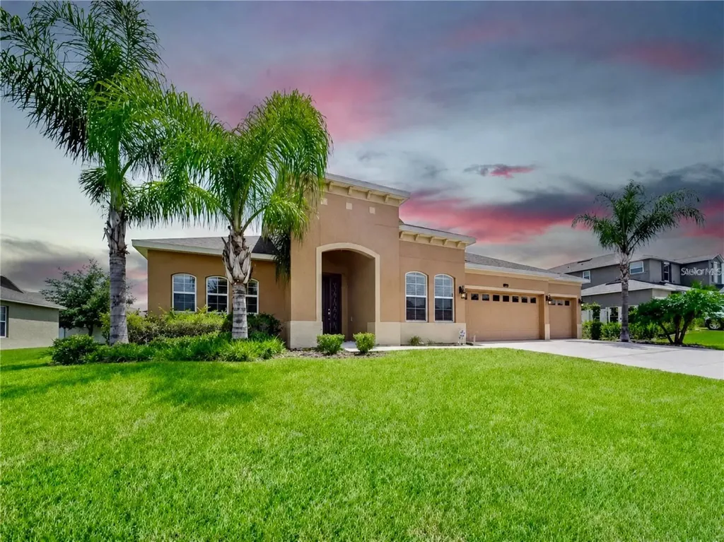 428 Palastro Avenue Auburndale FL 33823