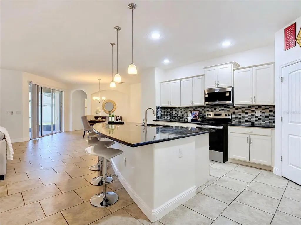 428 Palastro Avenue Auburndale FL 33823