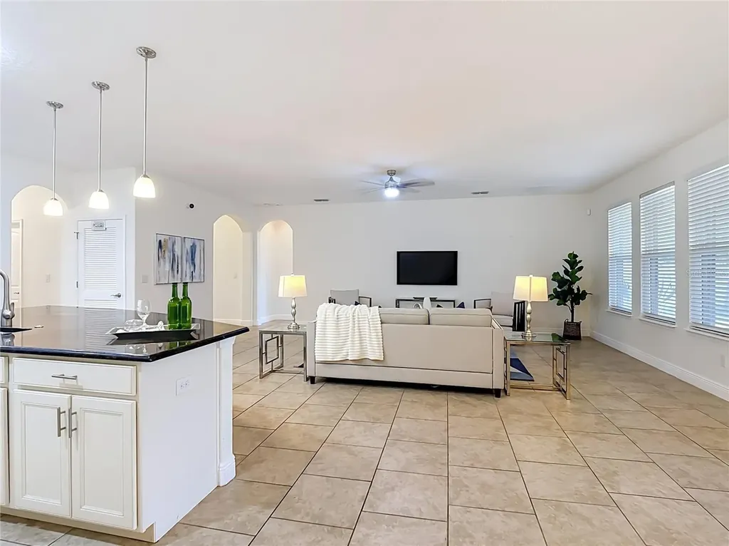428 Palastro Avenue Auburndale FL 33823