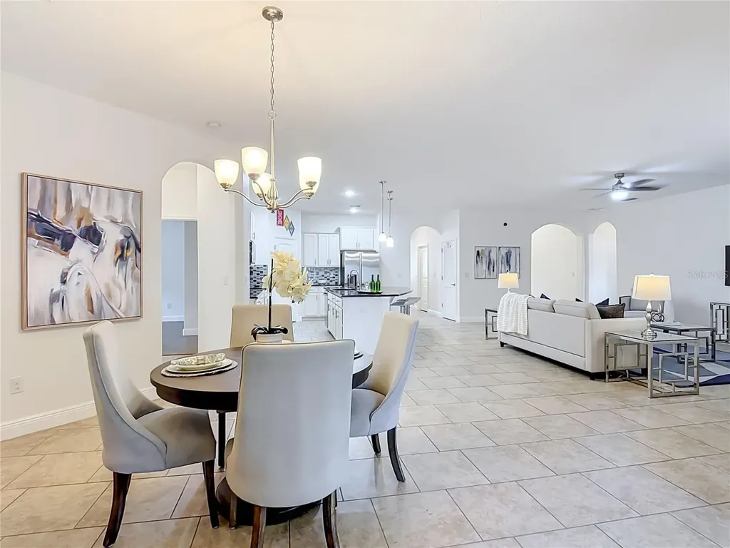 428 Palastro Avenue Auburndale FL 33823