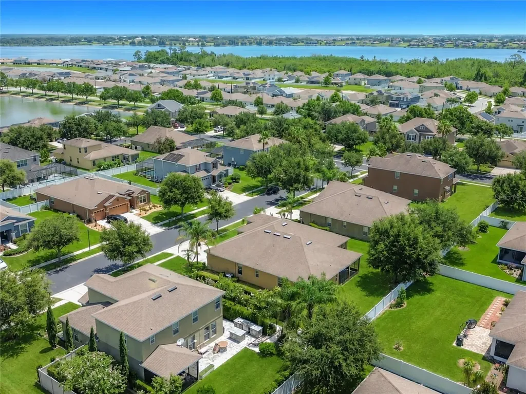 428 Palastro Avenue Auburndale FL 33823