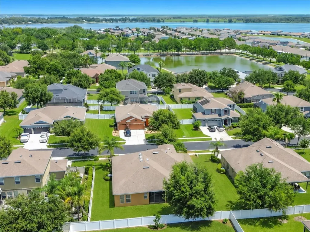 428 Palastro Avenue Auburndale FL 33823
