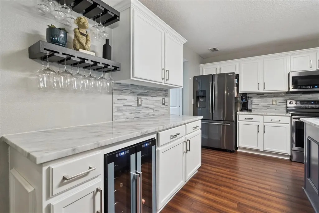 2333 Foxtree Road Tavares FL 32778