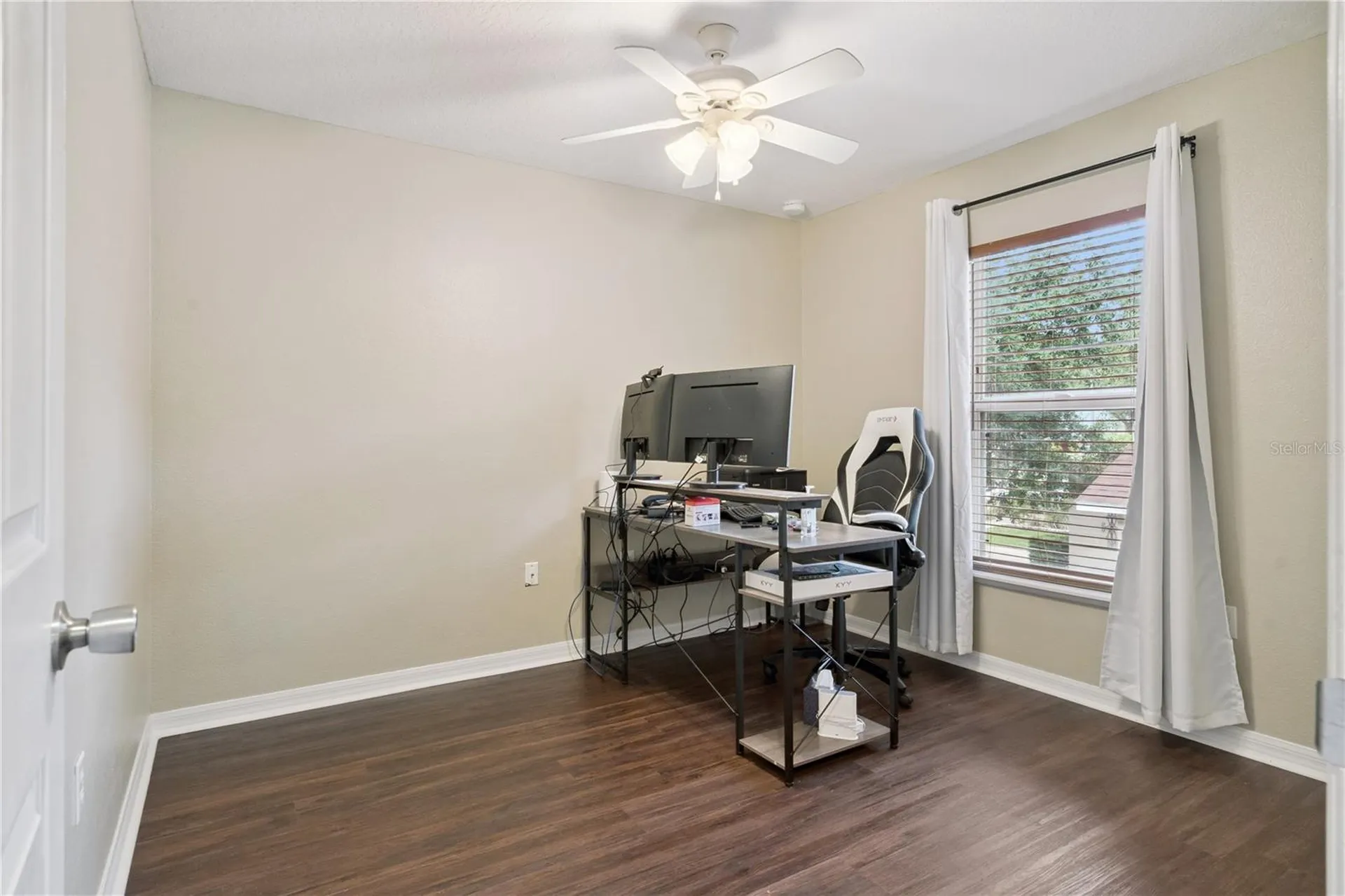 2333 Foxtree Road Tavares FL 32778
