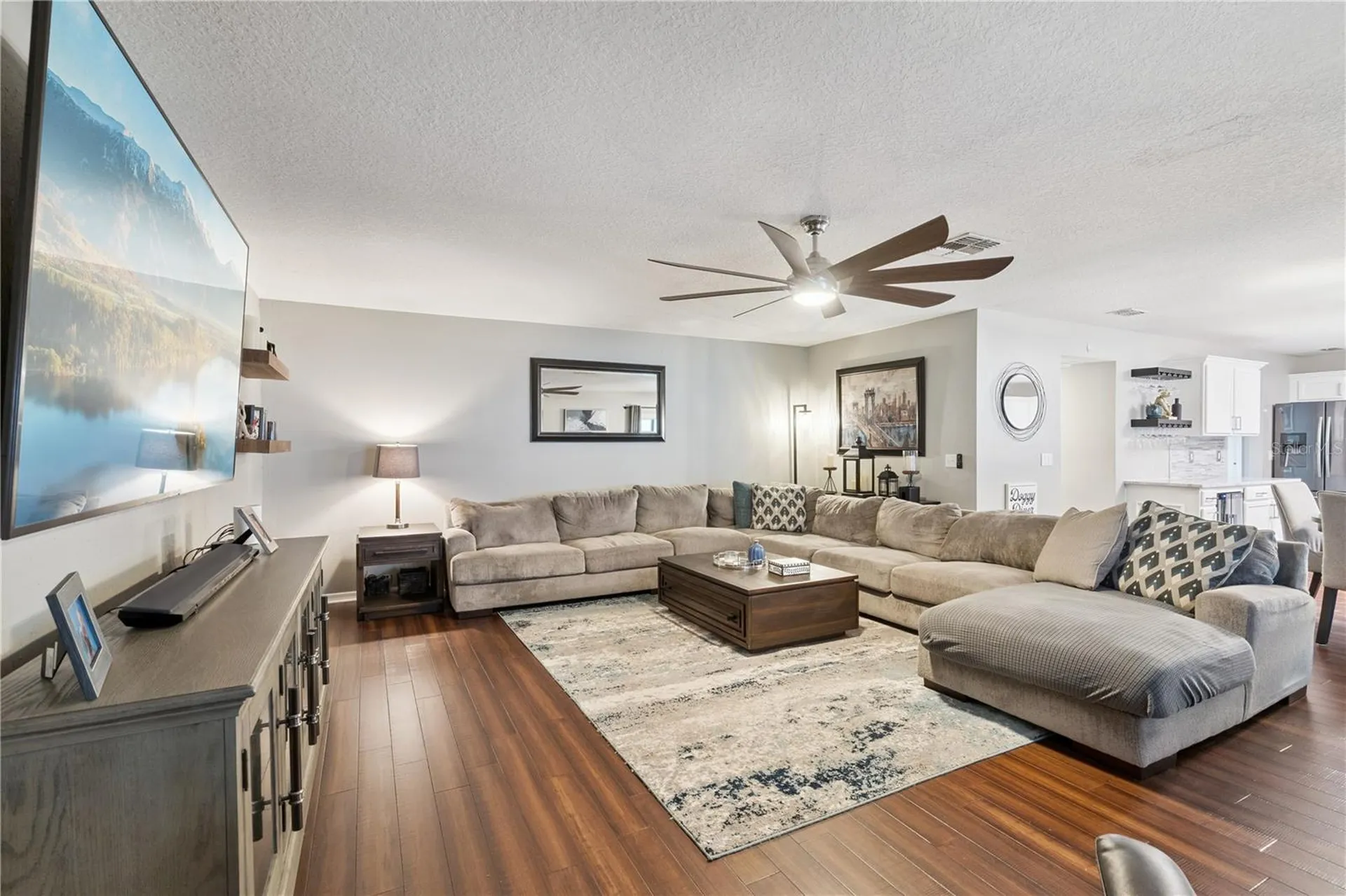 2333 Foxtree Road Tavares FL 32778