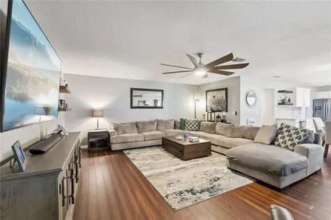 2333 Foxtree Road Tavares FL 32778