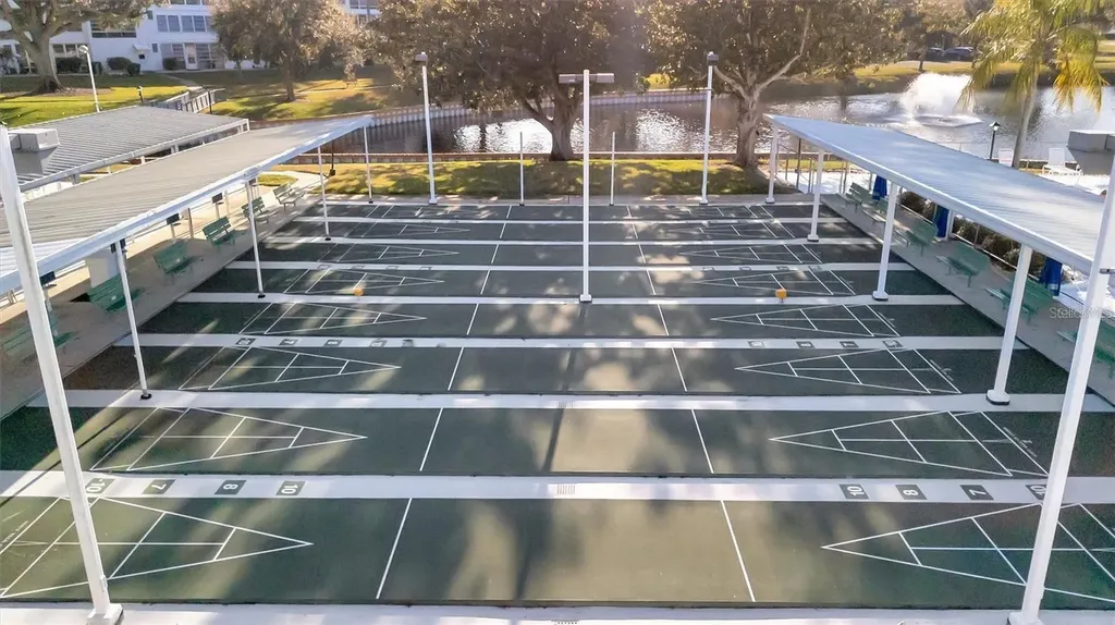 8101 113th Street Seminole FL 33772