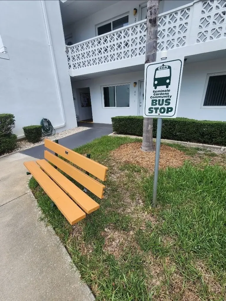 8101 113th Street Seminole FL 33772