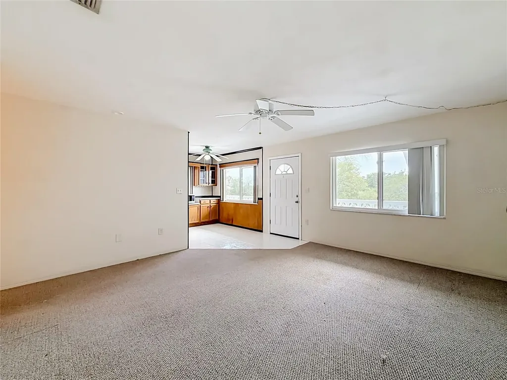 8101 113th Street Seminole FL 33772