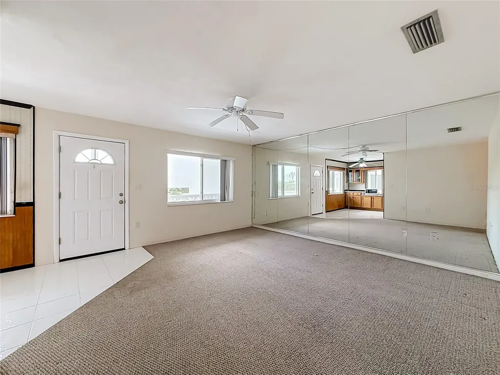 8101 113th Street Seminole FL 33772