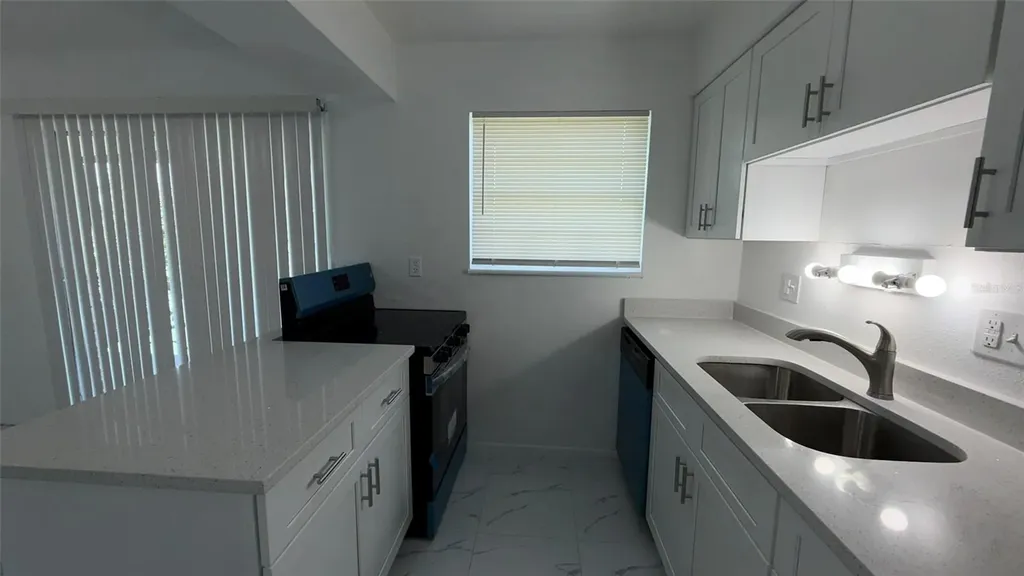 5325 Curry Ford Road Orlando FL 32812