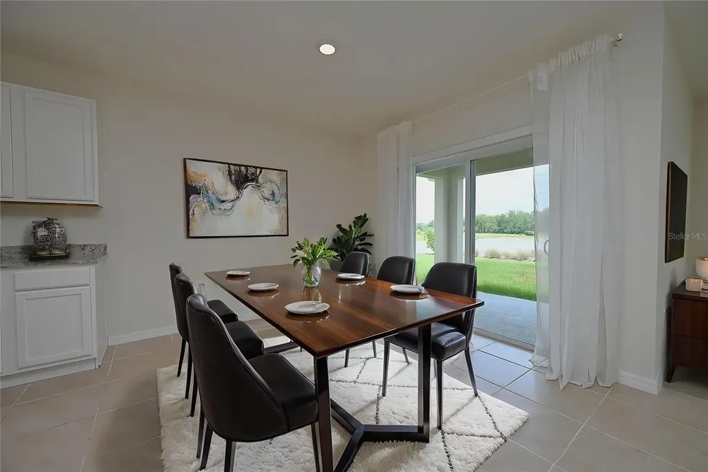 1808 Village Court Mulberry FL 33860