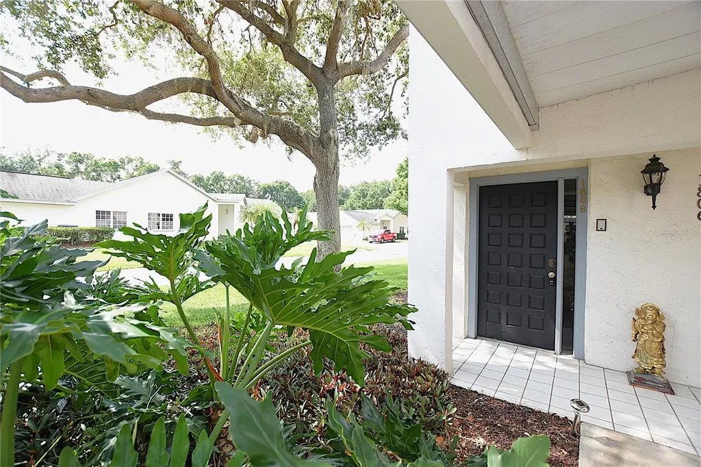 1808 Village Court Mulberry FL 33860