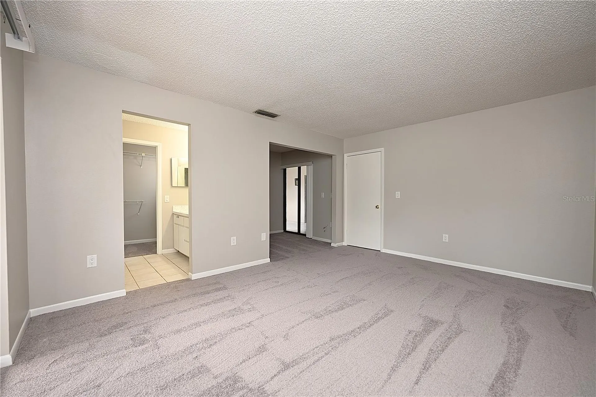 1808 Village Court Mulberry FL 33860