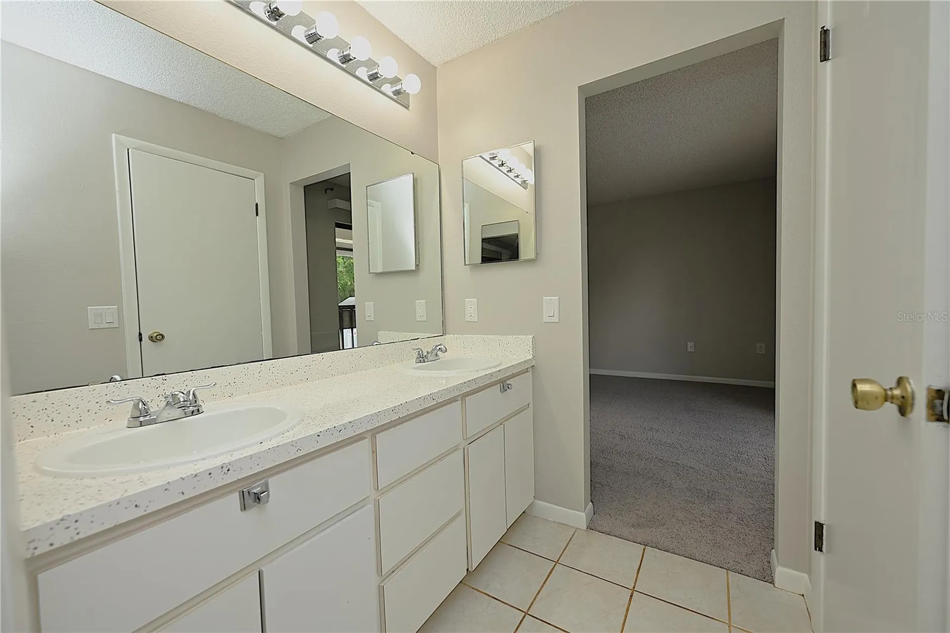 1808 Village Court Mulberry FL 33860