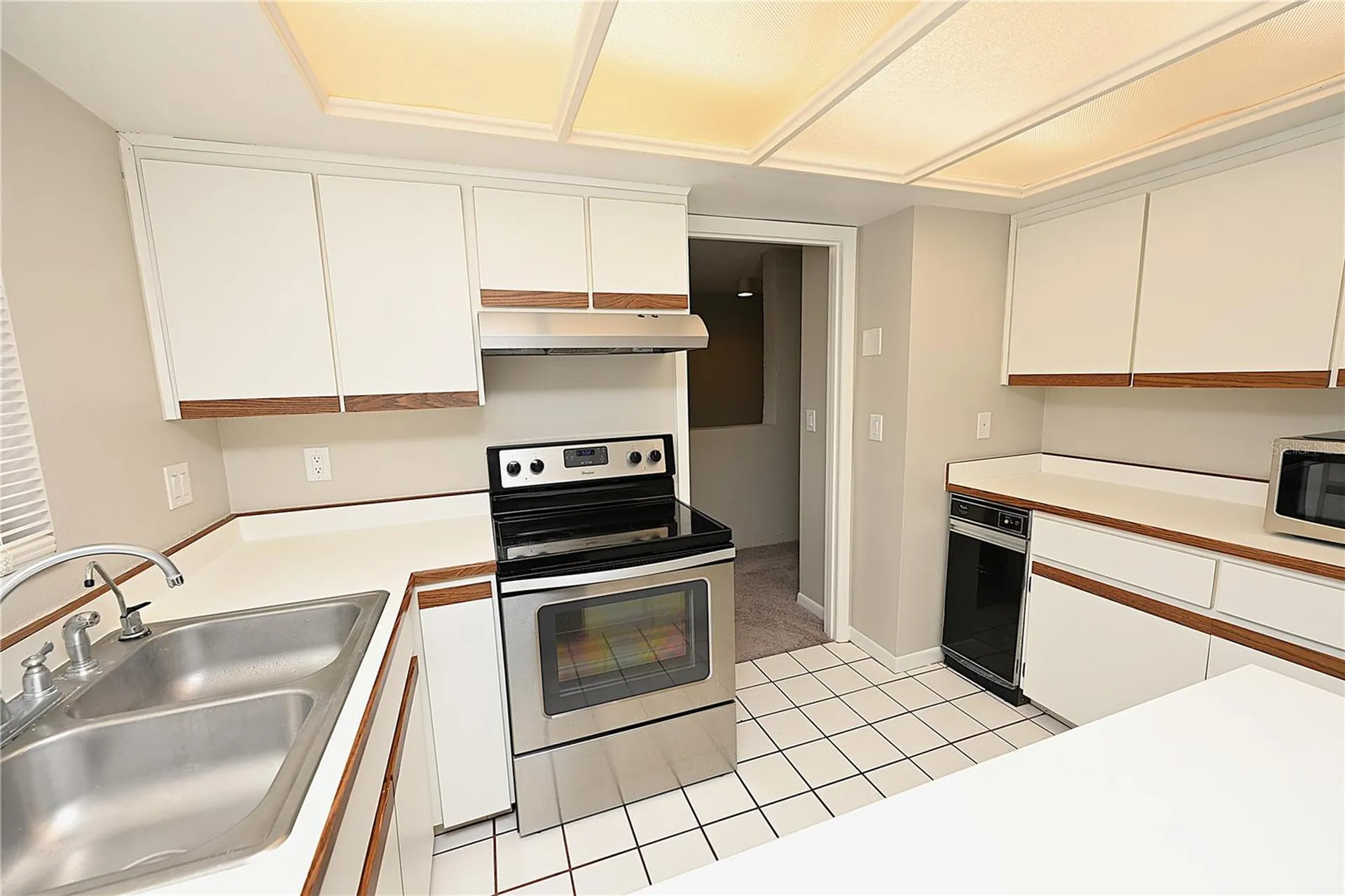 1808 Village Court Mulberry FL 33860