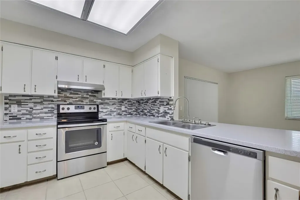 9279 Pickens Street Spring Hill FL 34608