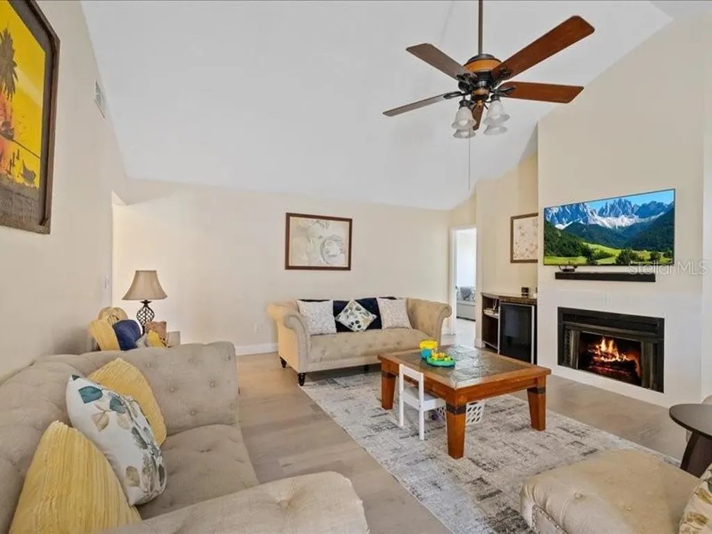 10903 Landon Lane Tampa FL 33635