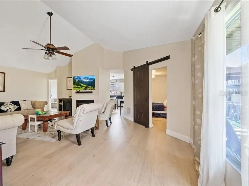 10903 Landon Lane Tampa FL 33635