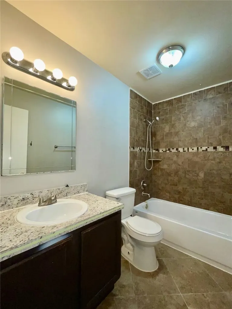 4263 S Semoran Boulevard Orlando FL 32822