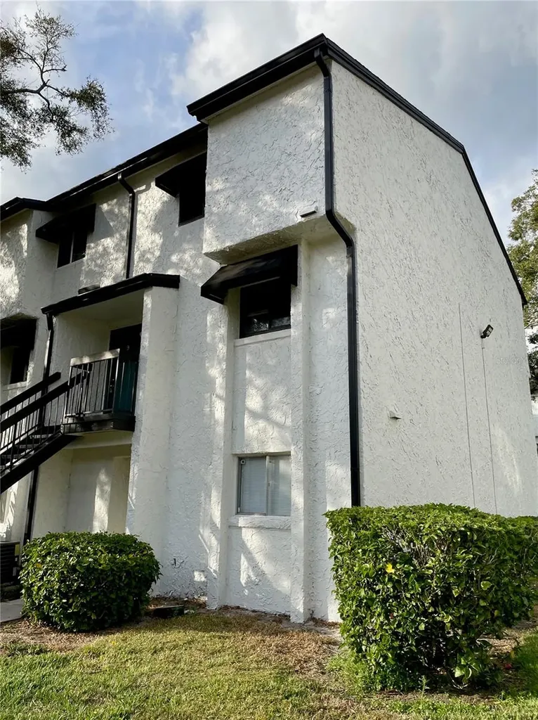 4263 S Semoran Boulevard Orlando FL 32822