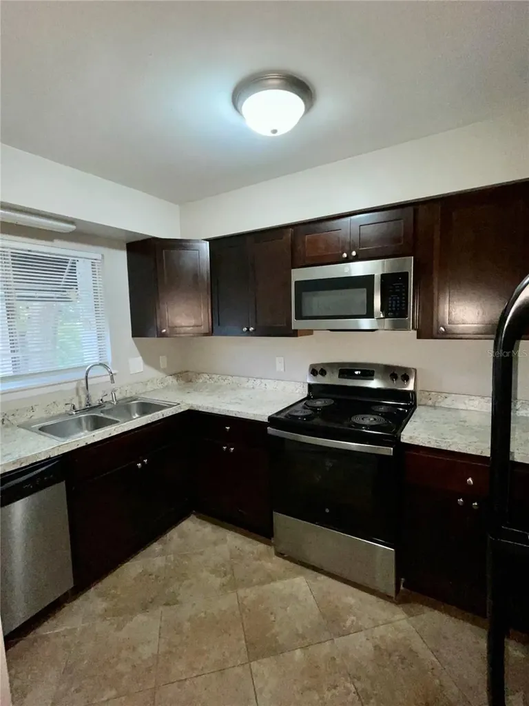 4263 S Semoran Boulevard Orlando FL 32822