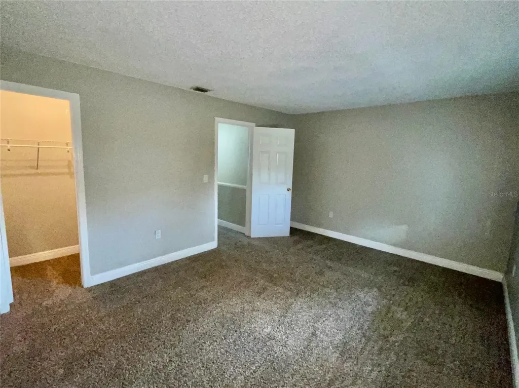 4263 S Semoran Boulevard Orlando FL 32822