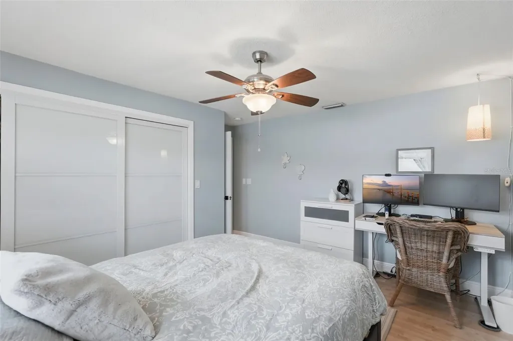 4424 45th Street S St Petersburg FL 33711