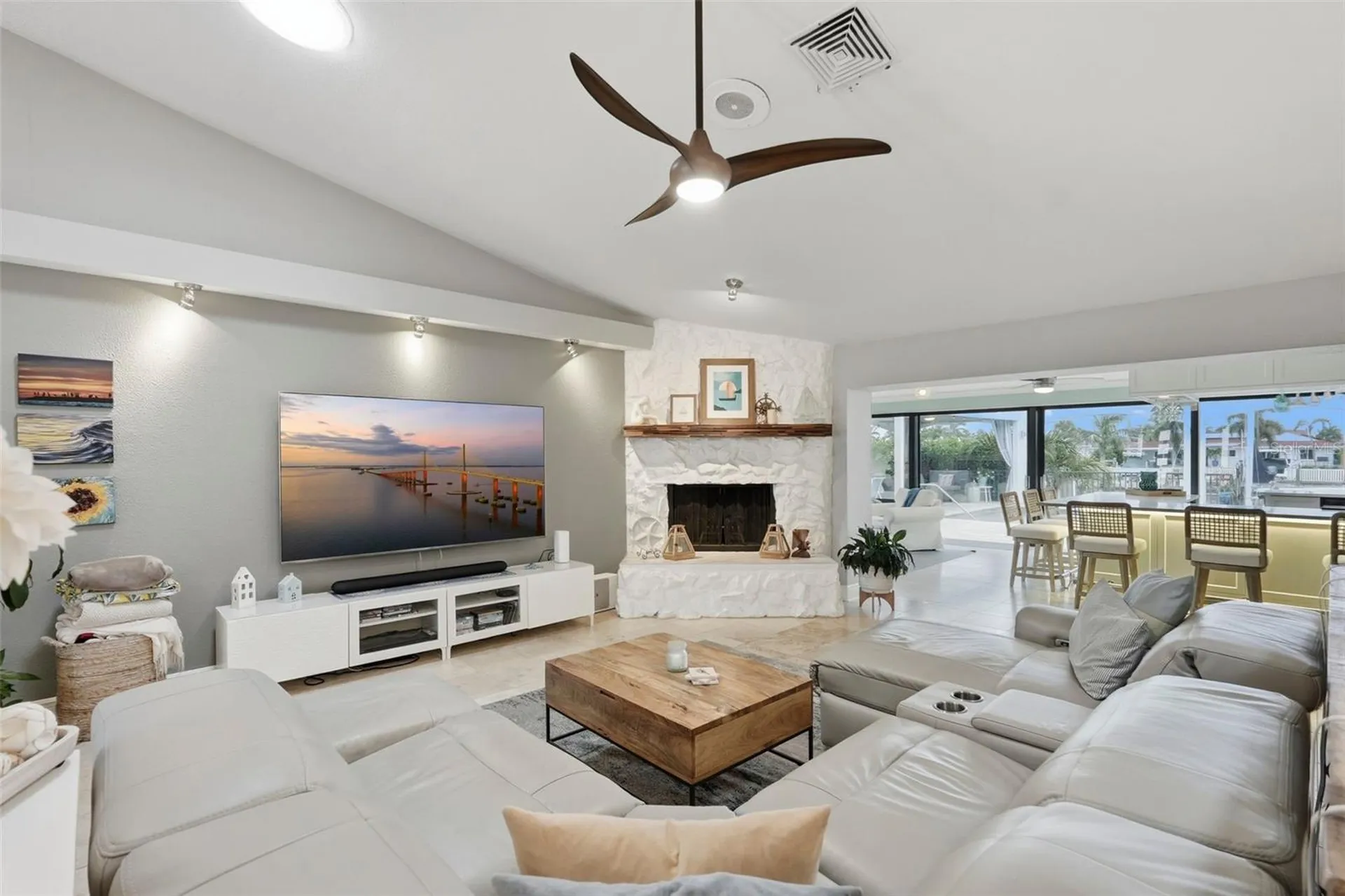 4424 45th Street S St Petersburg FL 33711