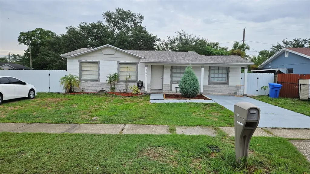 3502 Libby Loop Tampa FL 33619
