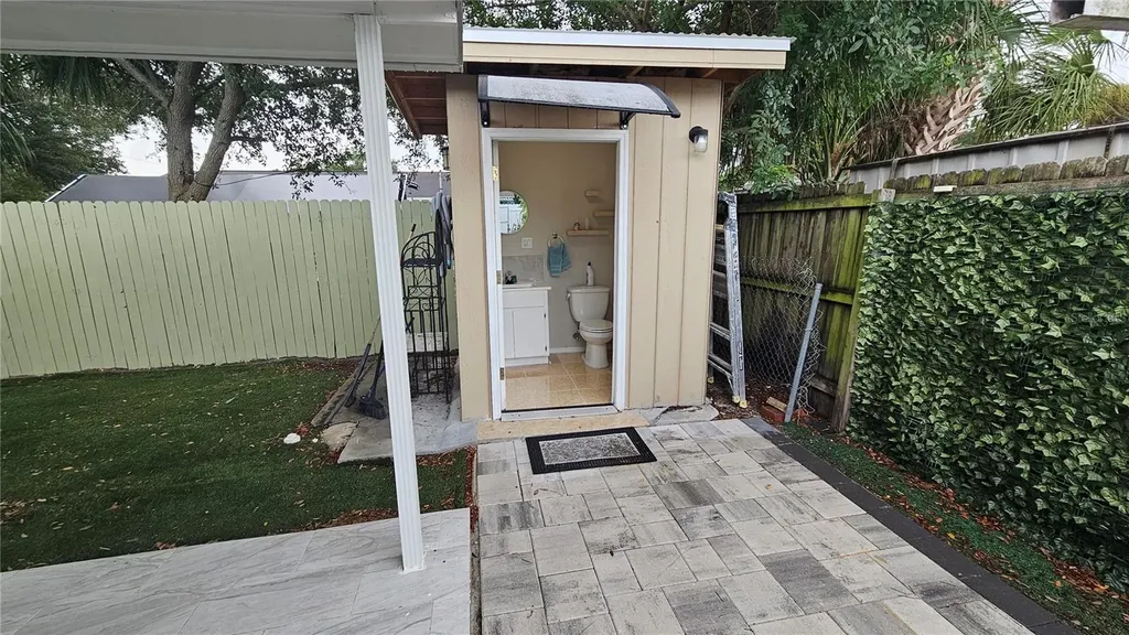 3502 Libby Loop Tampa FL 33619